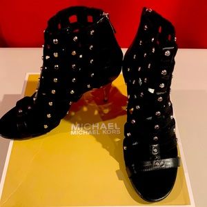 Michael Kors brand new Sherry open toe leather heels! Size 8